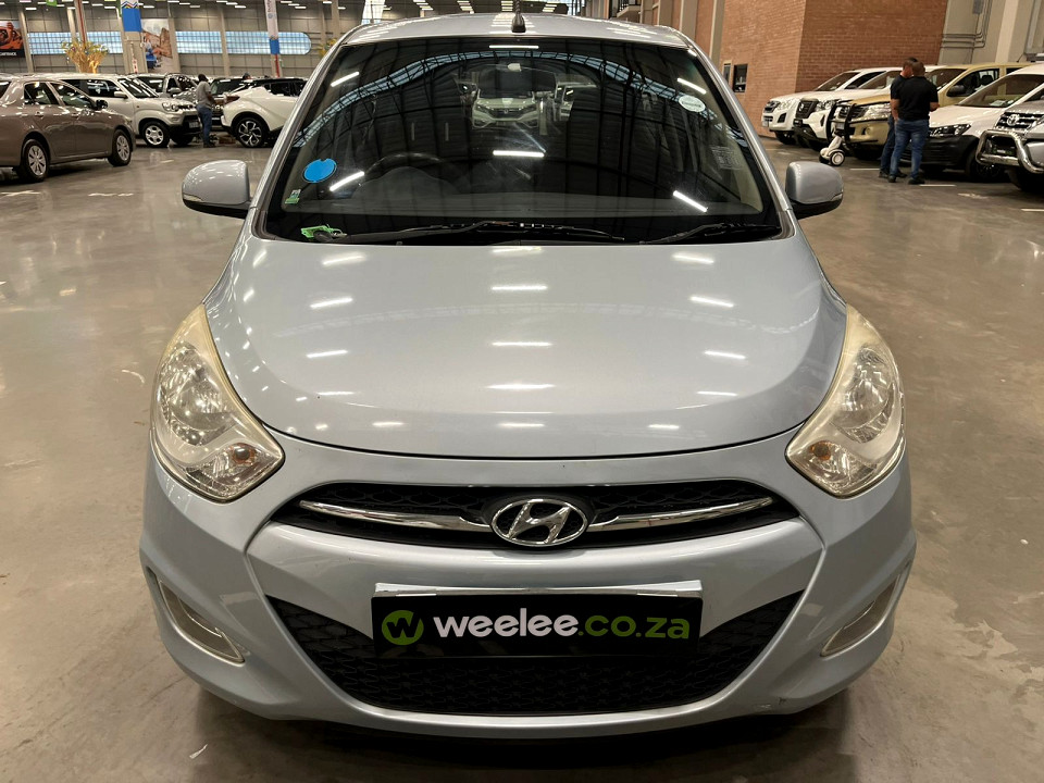 HYUNDAI i10 1.1 GLS/MOTION, image 2