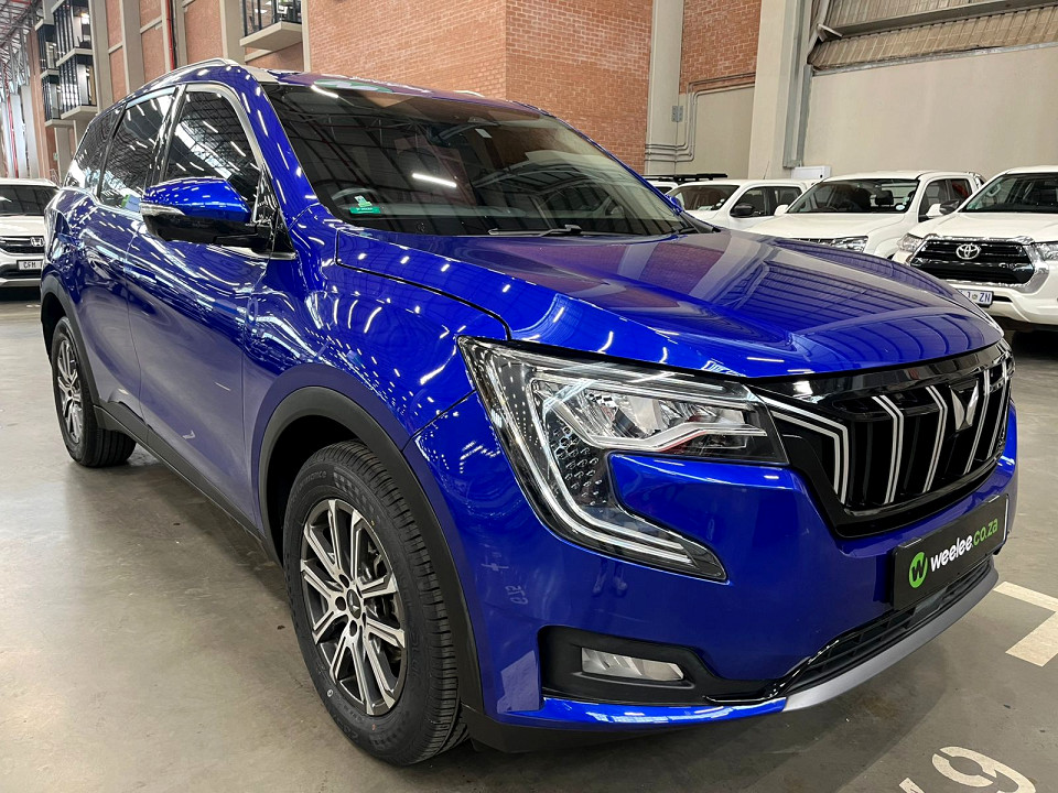 MAHINDRA XUV 700 2.0 AX7L A/T (7 SEATER), image 1