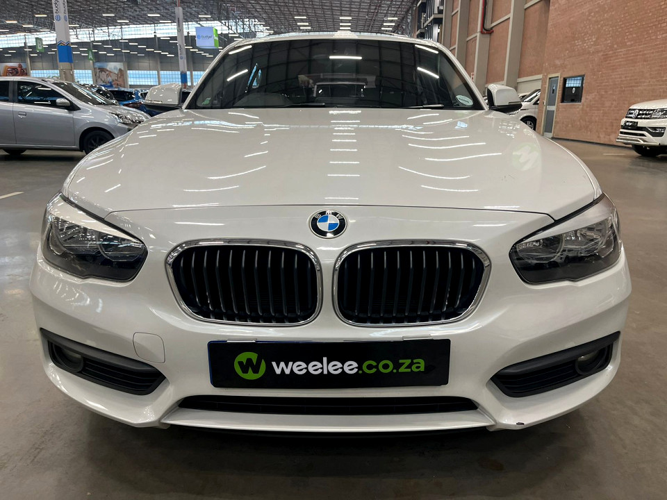 BMW 120i 5DR A/T (F20), image 2