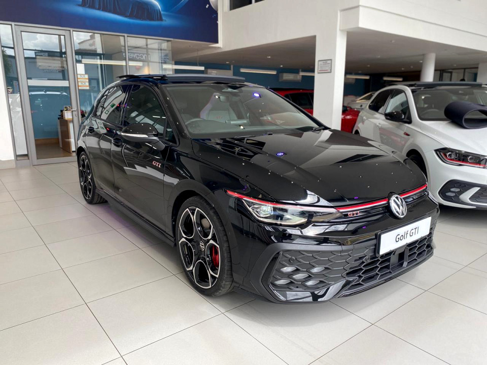 VOLKSWAGEN GOLF 8 GTi 2.0 TSI DSG, image 1
