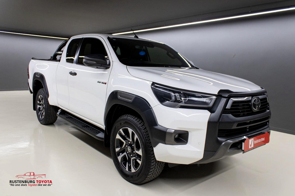 TOYOTA HILUX 2.8 GD-6 RB LEGEND A/T P/U E/CAB, image 1