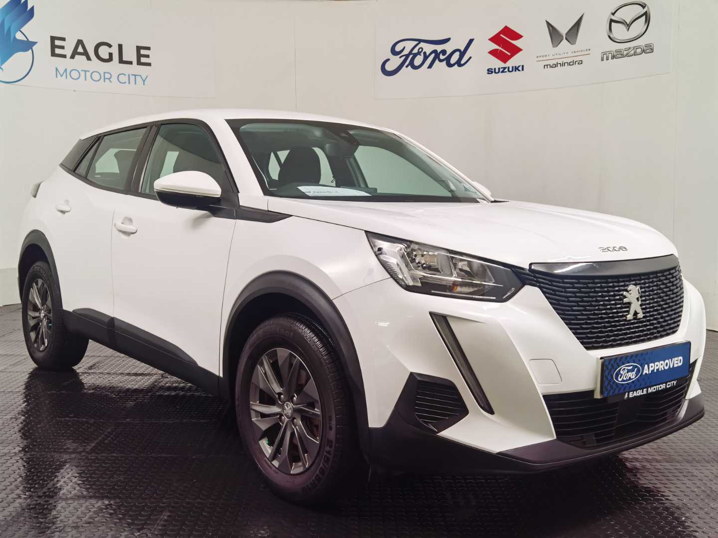 Peugeot 2008 1.2T Active, image 1