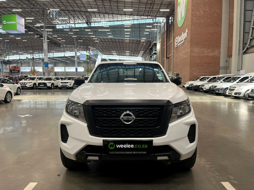 NISSAN NAVARA 2.5DDTi SE 4X4 D/C P/U, image 1