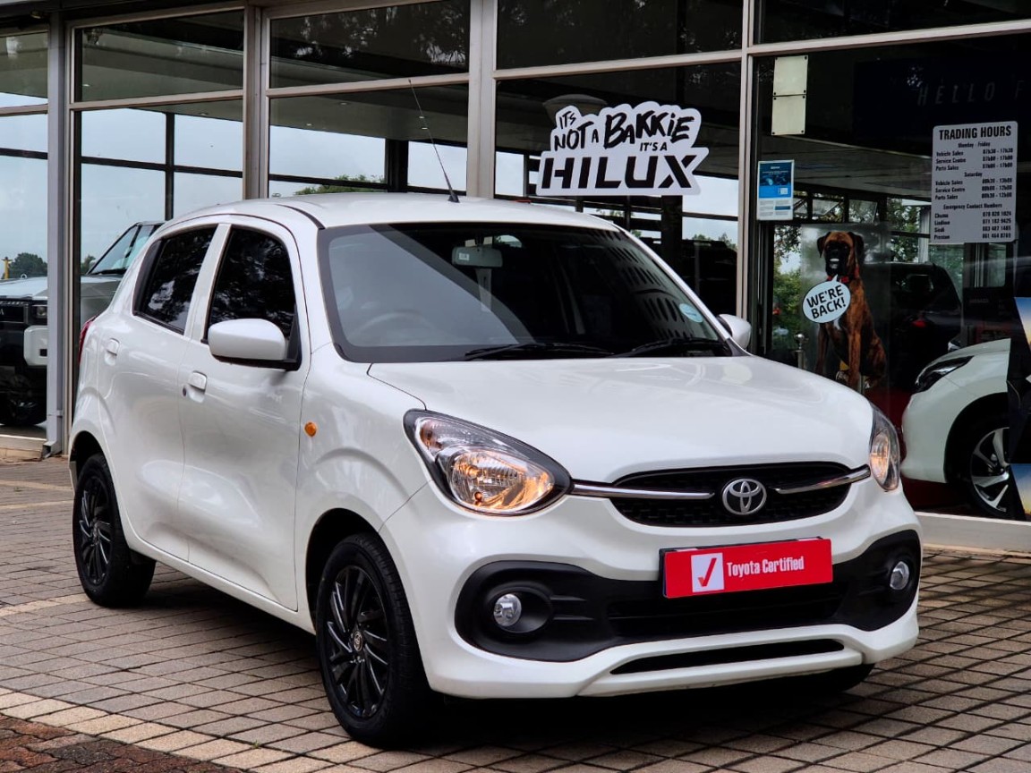 TOYOTA VITZ 1.0 XR AMT, image 2