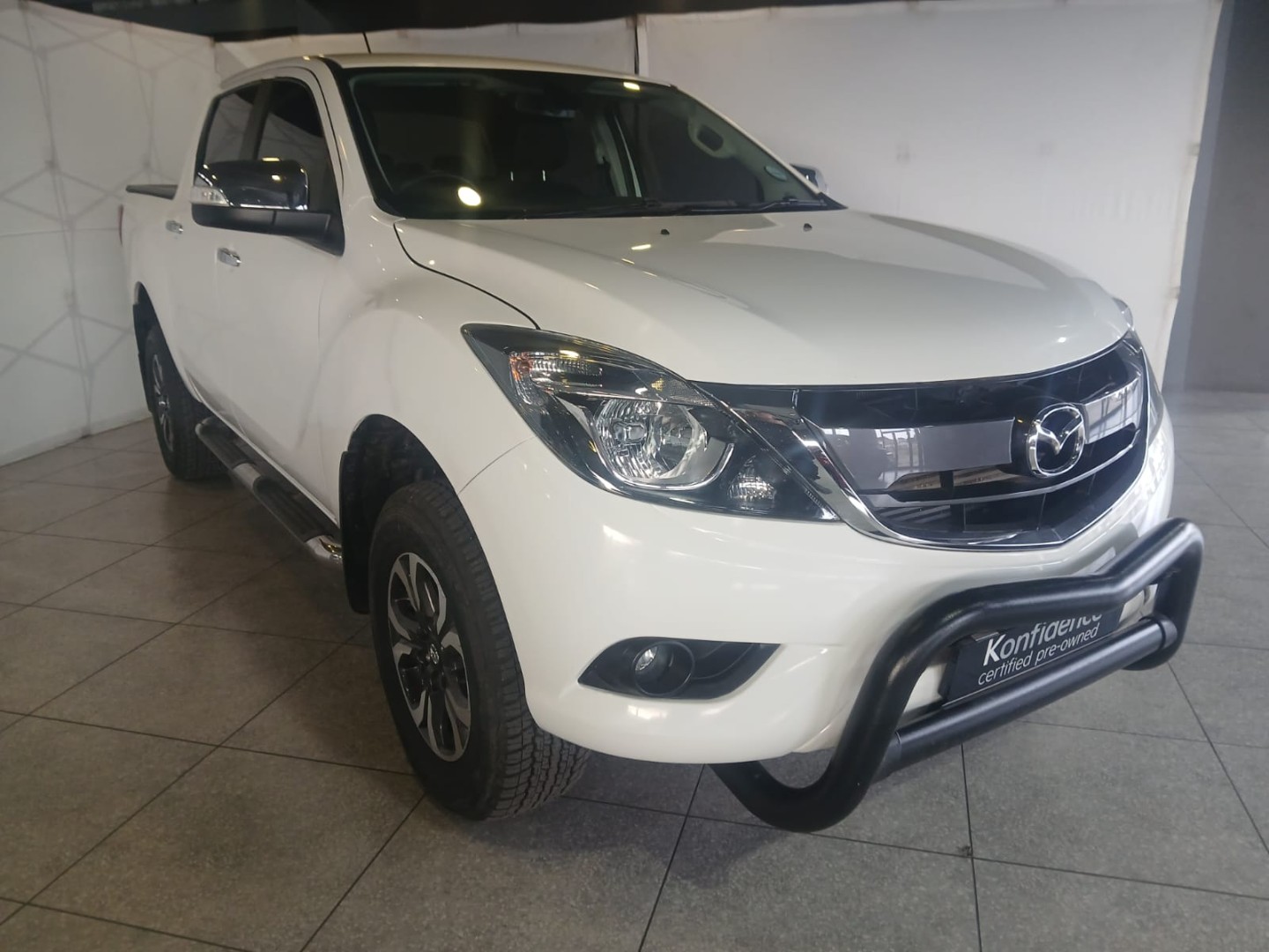 MAZDA BT-50 3.2TDi SLE 4X4 A/T P/U D/C, image 1