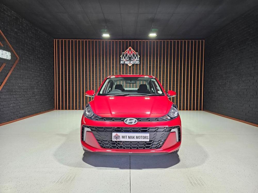 Grand i10 1.2 Executive - Sedan A/T, image 2