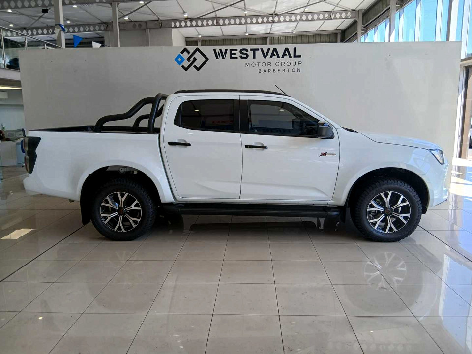 ISUZU D-MAX 1.9 Ddi HR X-RIDER A/T D/C P/U, image 2