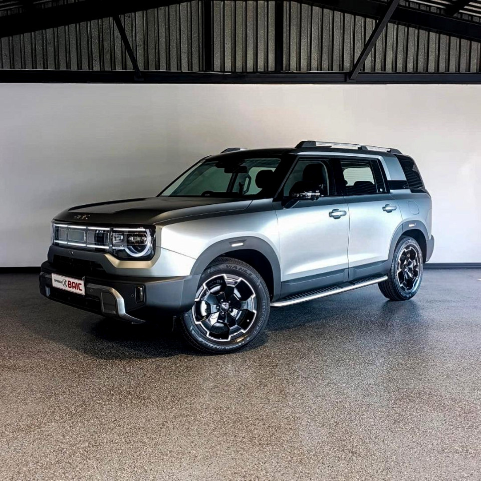 BAIC B30e 1.5T HEV PREMIUM ADVENTURE 4X4 DHT, image 1