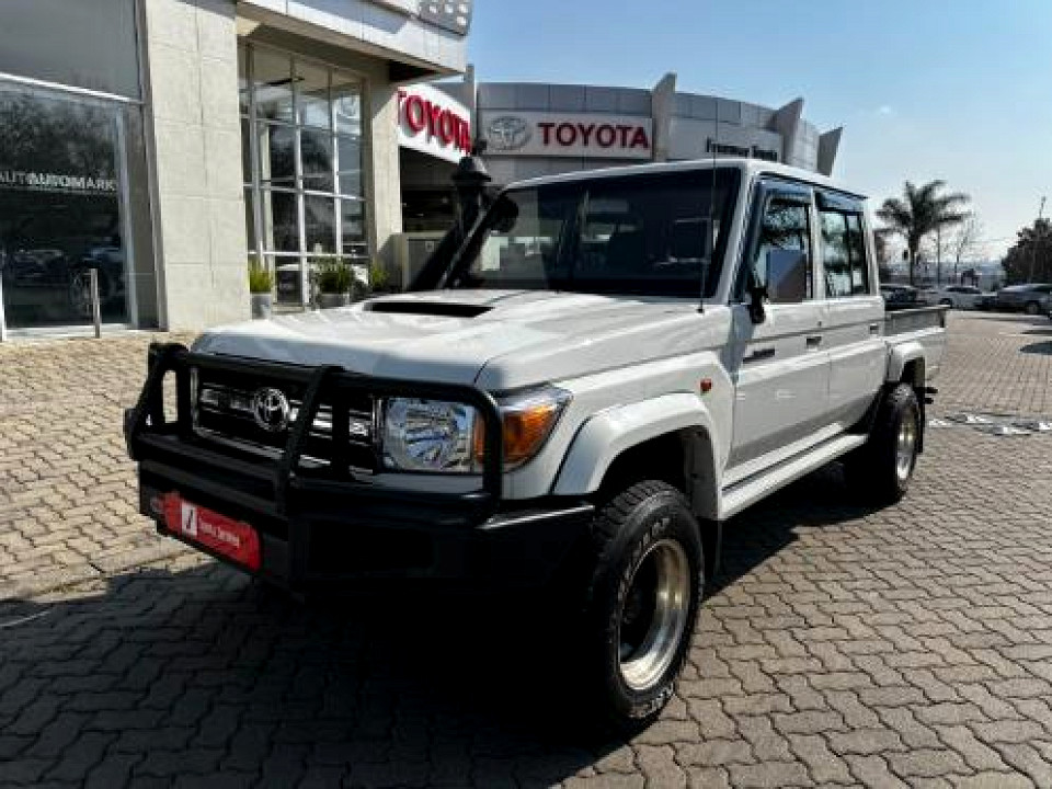 Toyota Land Cruiser 79 4.5D V8 P/U D/C, image 2