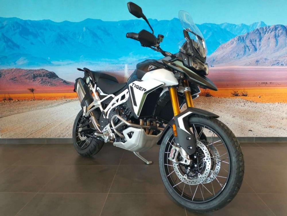 TRIUMPH TIGER 900 RALLY PRO, image 2