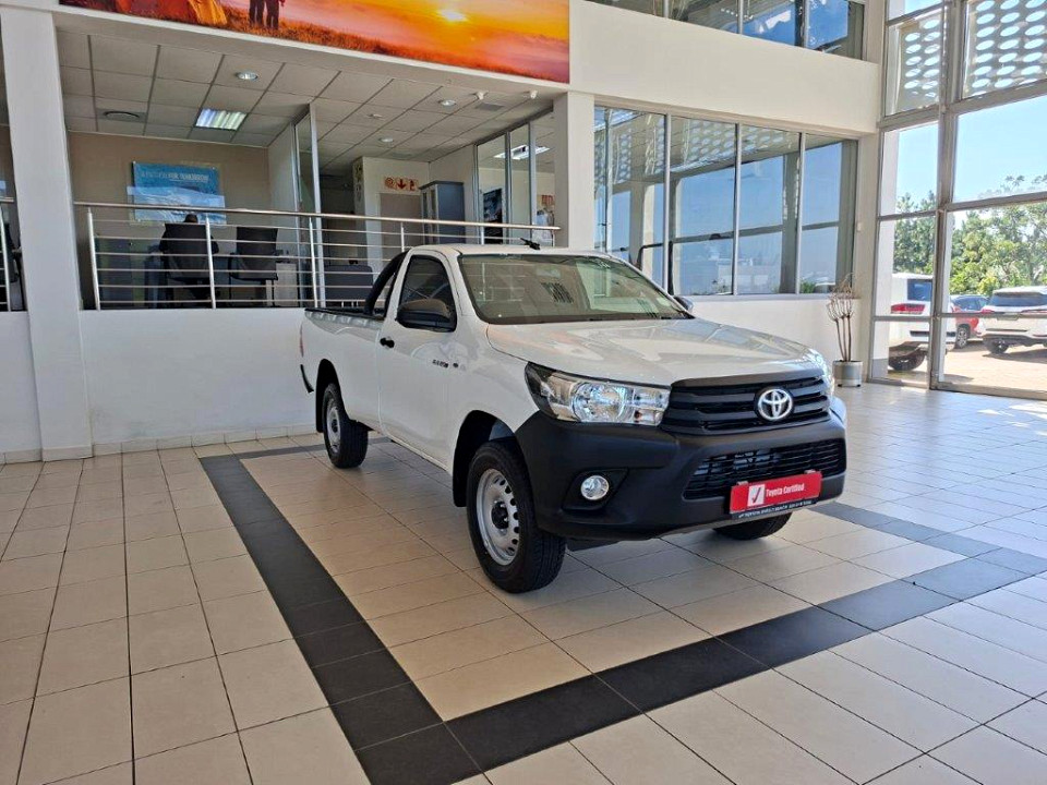 TOYOTA HILUX 2.4 GD-6 SR 4X4 P/U S/C, image 1