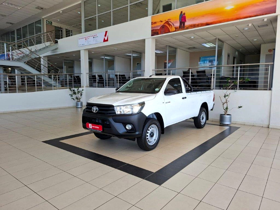 TOYOTA HILUX 2.4 GD-6 SR 4X4 P/U S/C, image 2