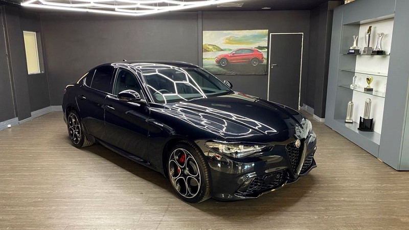 ALFA ROMEO GIULIA 2.0T VELOCE, image 1