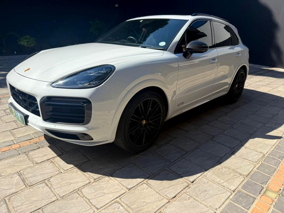 Porsche Cayenne GTS