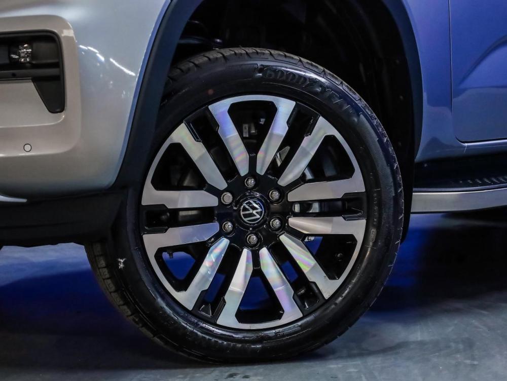 Volkswagen Amarok 3.0 TDI V6 4Motion Aventura Auto D/C P/U, image 2