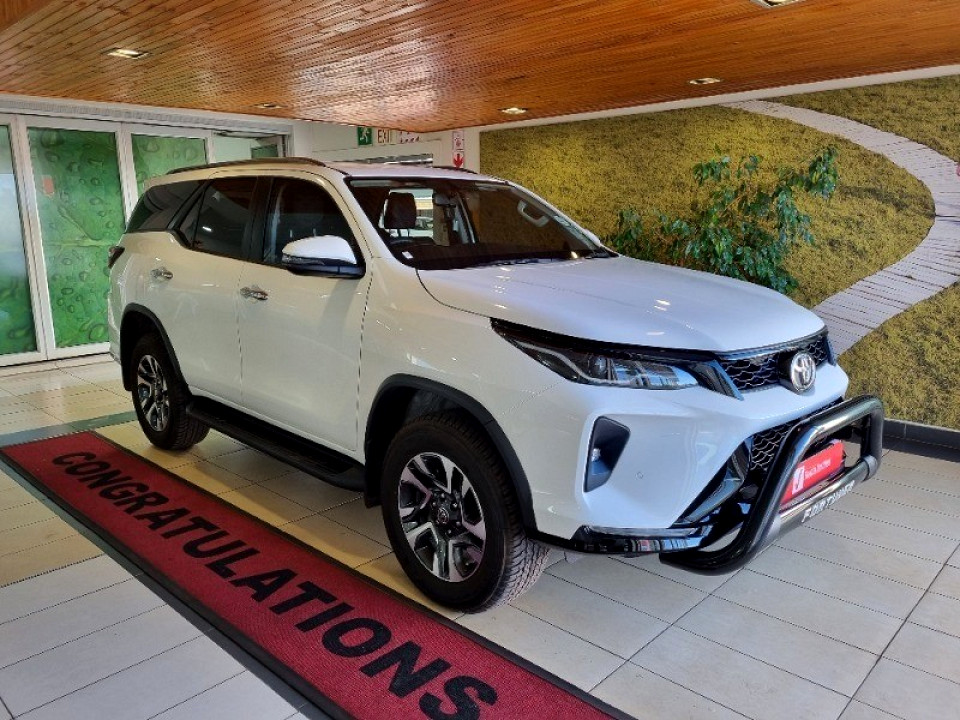 TOYOTA FORTUNER 2.8 GD-6 4X4 VX AT (MHEV), image 1