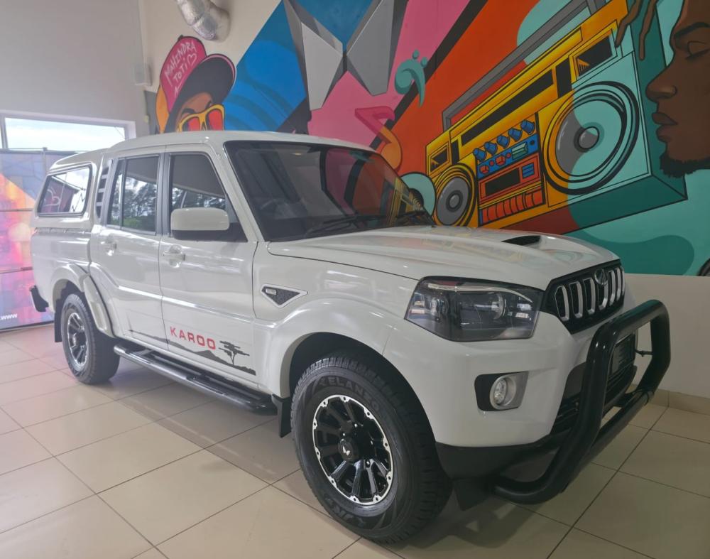 Mahindra Pik Up 2.2 mHawk DC 4x2 S6 AT Karoo, image 2