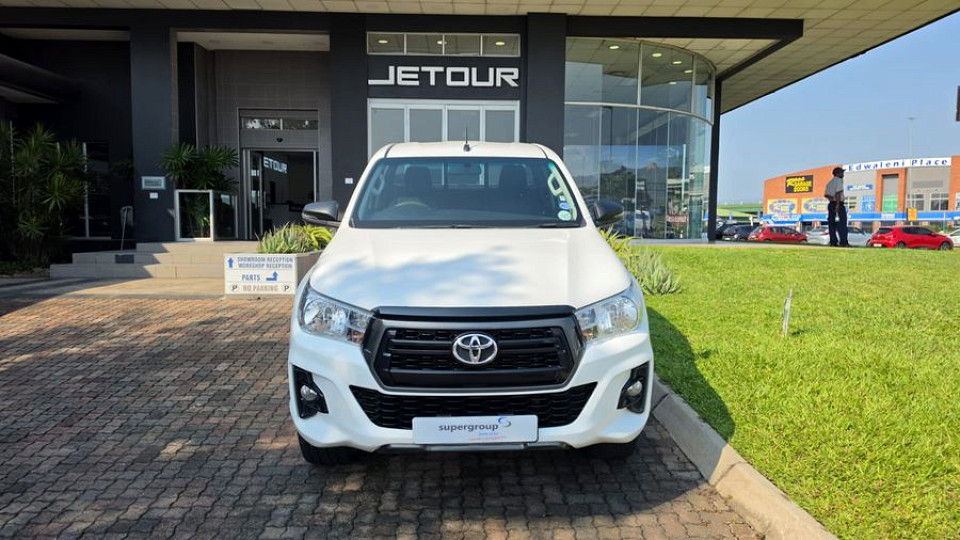 TOYOTA HILUX 2.4 GD-6 RB SRX P/U E/CAB, image 2