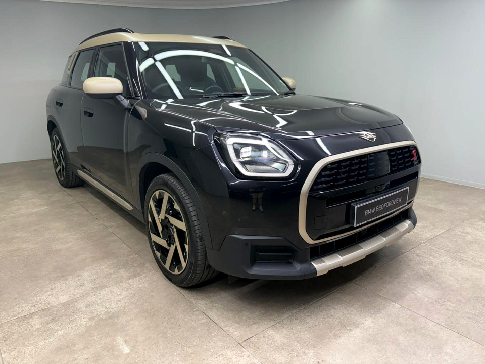 MINI COOPER COUNTRYMAN S ALL4 (U25), image 1