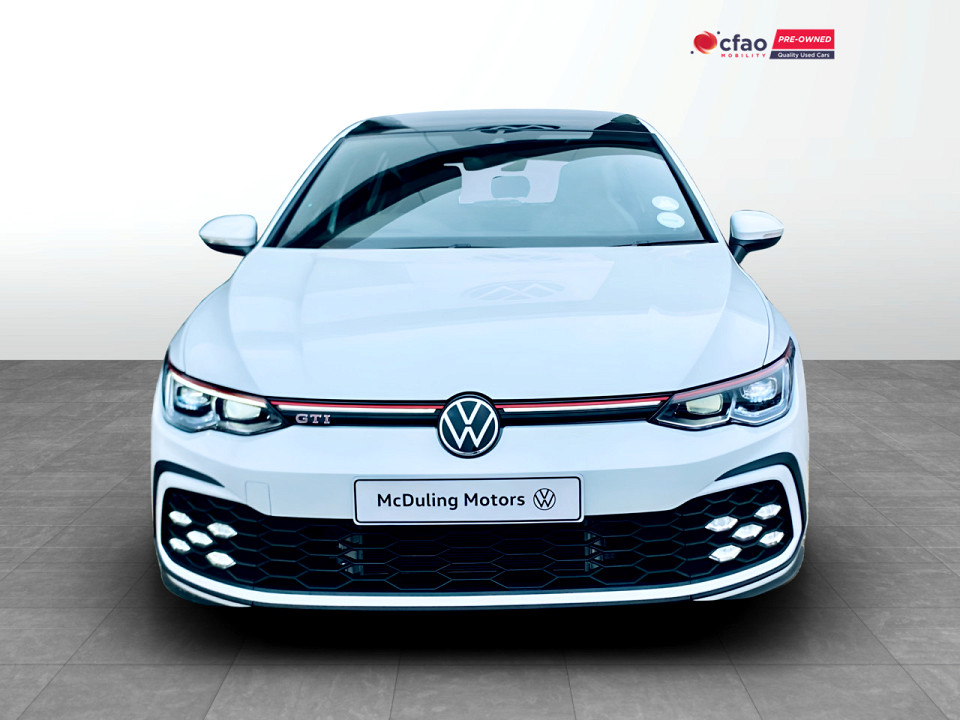 Volkswagen Golf 8 GTi  2.0 TSI DSG, image 2