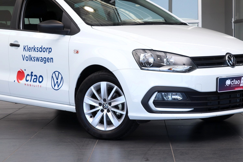 VOLKSWAGEN POLO VIVO 1.4 (5DR), image 2