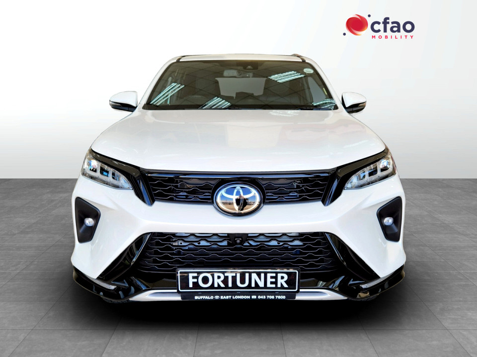TOYOTA FORTUNER 2.8GD-6 VX A/T, image 2