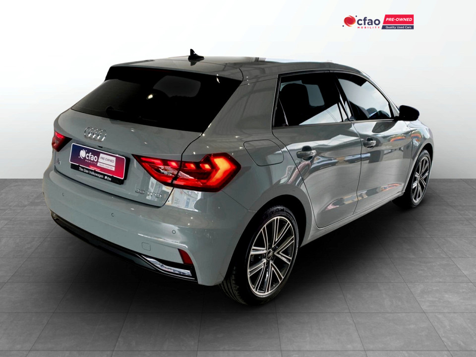 AUDI A1 SPORTBACK 30 TFSI ADVANCED S-TRONIC, image 2