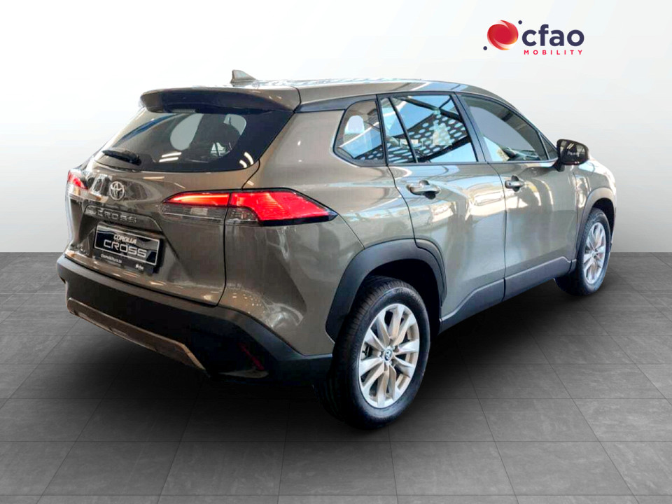 TOYOTA COROLLA CROSS 1.8 Xi , image 2