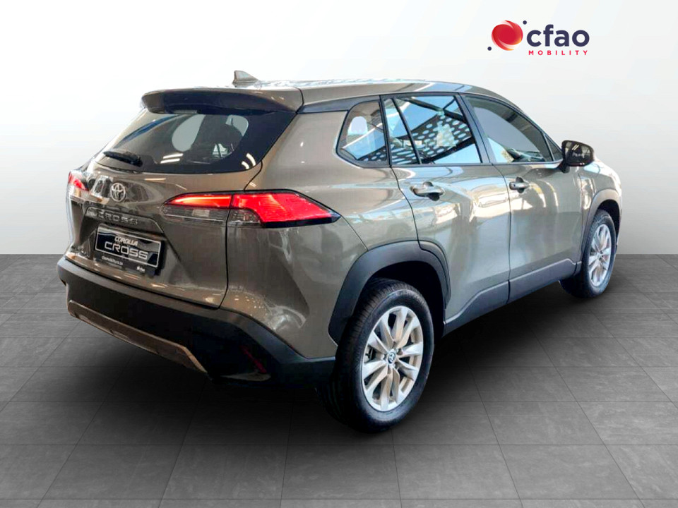 TOYOTA COROLLA CROSS 1.8 Xi , image 2