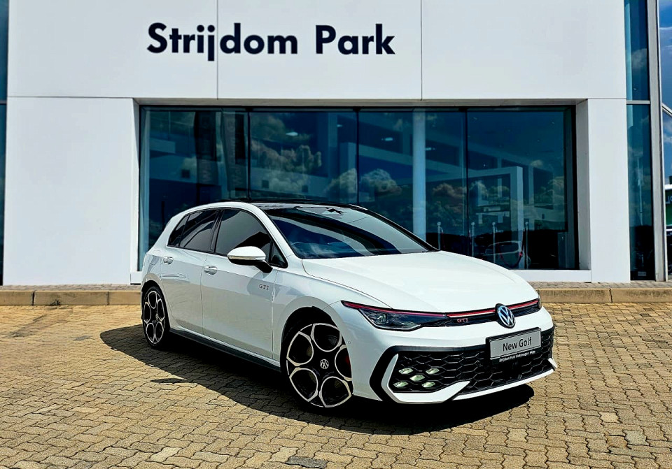 VOLKSWAGEN GOLF 8 GTi 2.0 TSI DSG, image 1