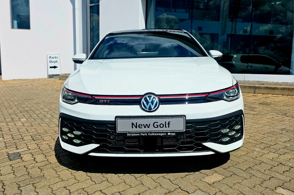 VOLKSWAGEN GOLF 8 GTi 2.0 TSI DSG, image 2
