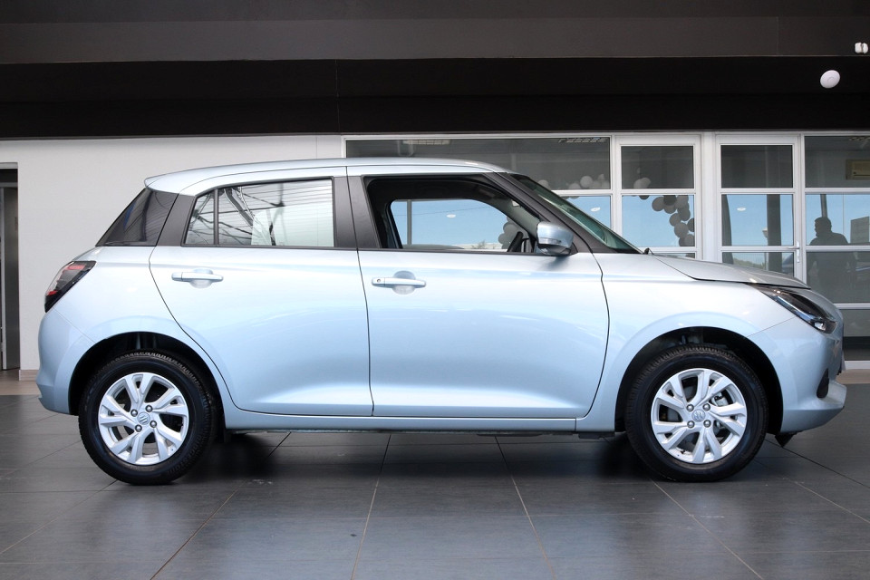 SUZUKI SWIFT 1.2 GL+ CVT, image 2