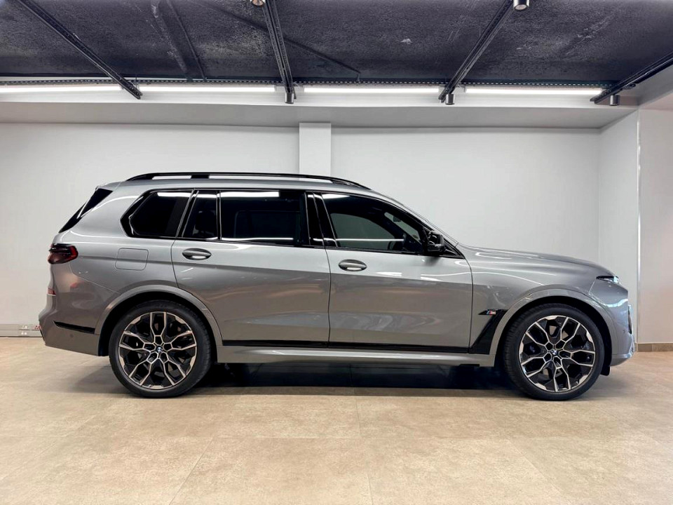 BMW X7 xDRIVE M60i M PERFORMANCE (G07), image 2