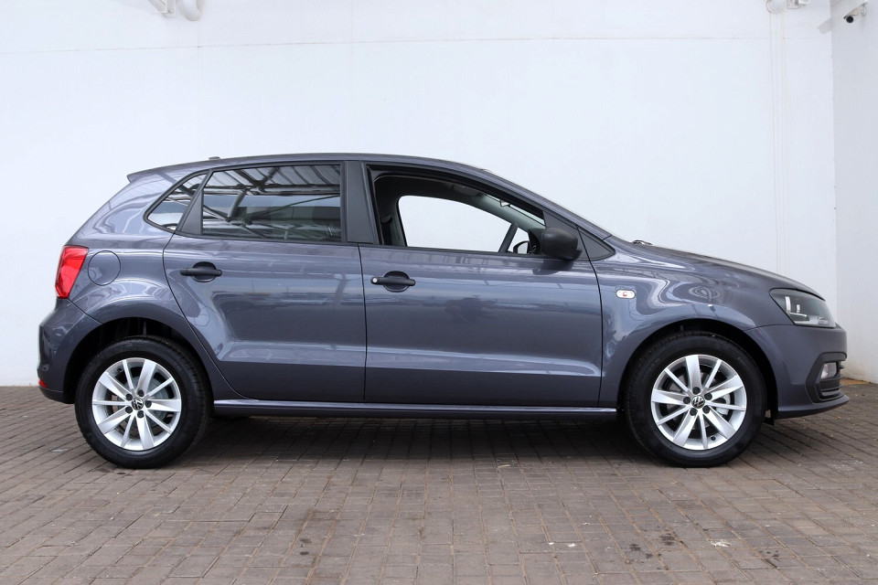 VOLKSWAGEN POLO VIVO 1.4 LIFE (5DR), image 2