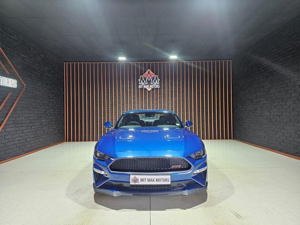 Ford Mustang California Special 5.0 GT A/T, image 2