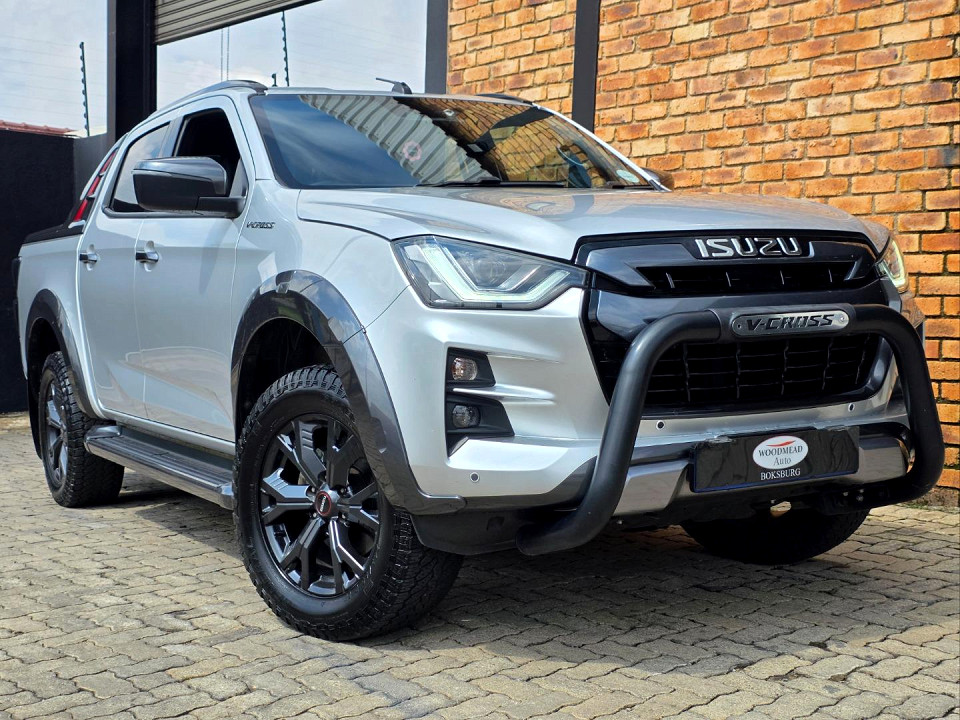ISUZU D-MAX 3.0 Ddi V-CROSS HR A/T D/C P/U, image 2