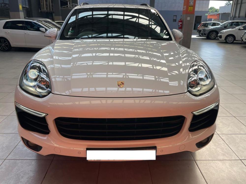 Porsche Cayenne Diesel (E2 GEN II)