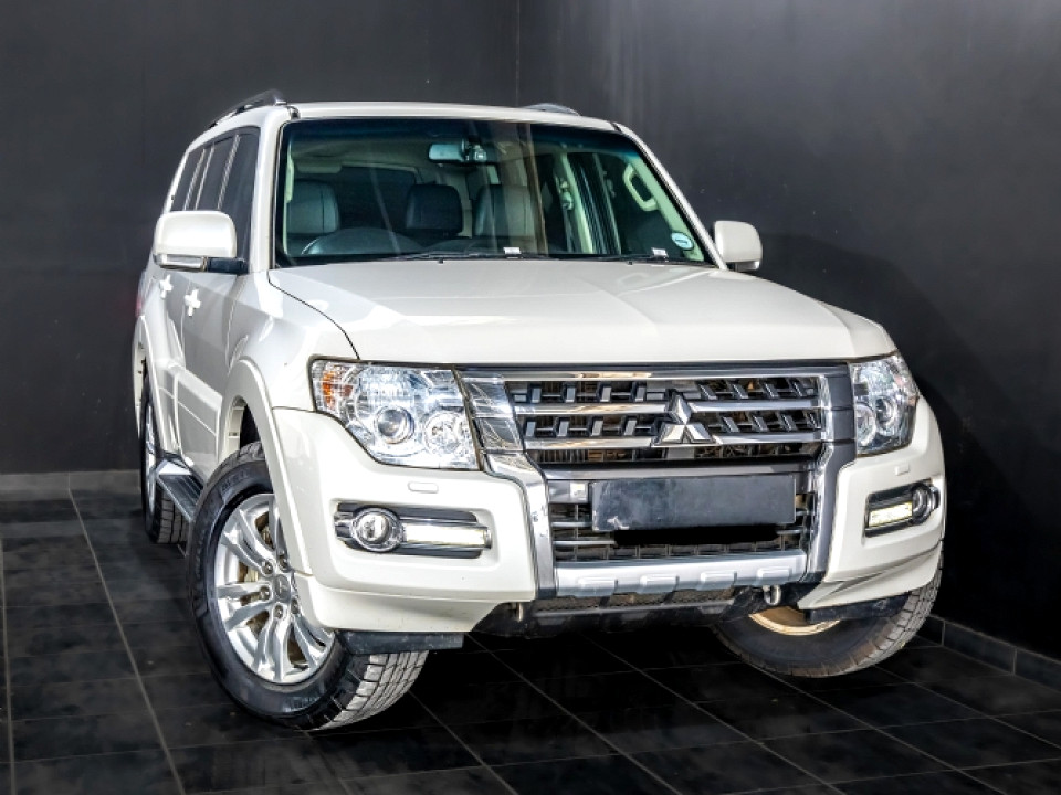 MITSUBISHI PAJERO 3.2 Di - Dc GLS A/T, image 2