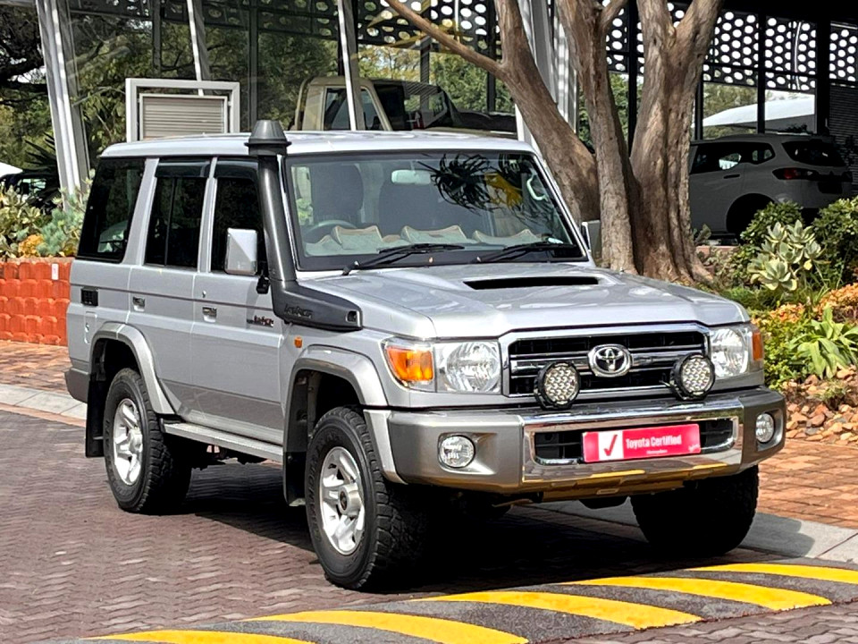 TOYOTA LANDCRUISER 76 4.5D V8 S/W, image 2