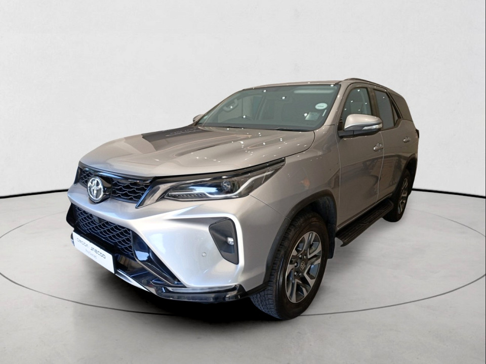 TOYOTA FORTUNER 2.4GD-6 4X4 A/T, image 1