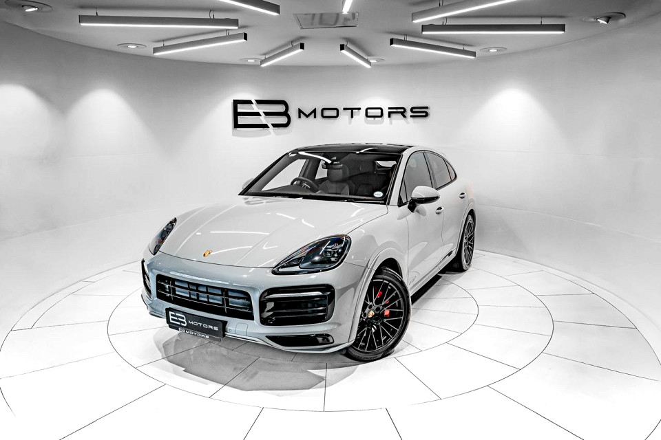 PORSCHE CAYENNE GTS COUPE
