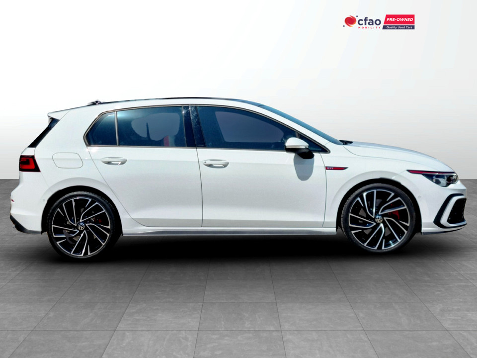 Volkswagen Golf 8 GTi  2.0 TSI DSG, image 2