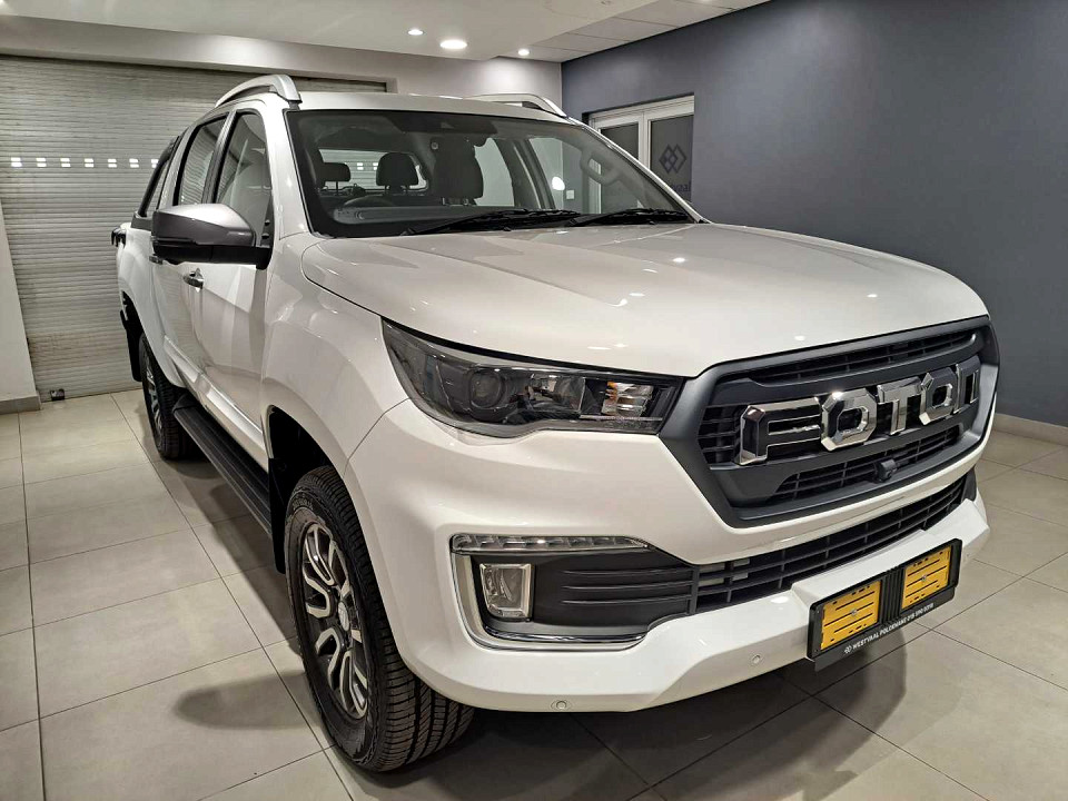 FOTON TUNLAND 2.0T G7 EXALTED 4X4 A/T P/U D/C, image 1