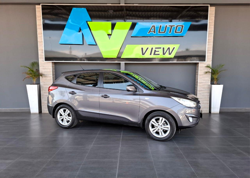 HYUNDAI iX35 2.0 GL/PREMIUM, image 2