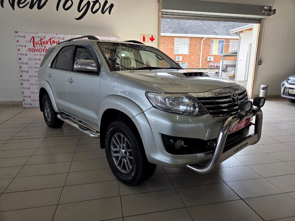 Toyota Fortuner 3.0D-4D 4x4 auto, image 1
