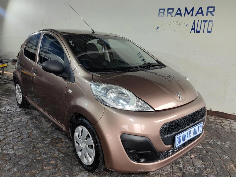 Peugeot 107 Urban, image 1