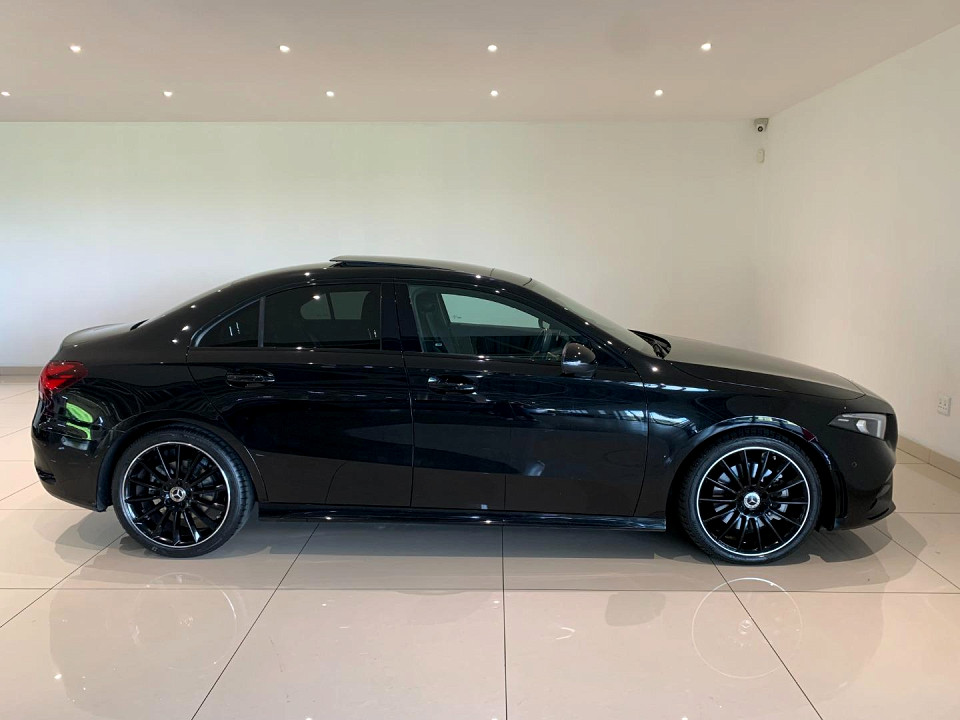 MERCEDES-BENZ A250 SPORT (4DR), image 2