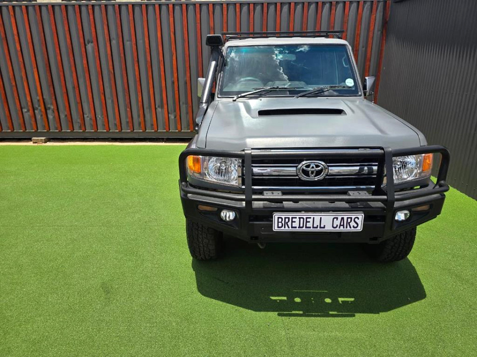 TOYOTA LANDCRUISER 76 4.5D V8 S/W, image 2