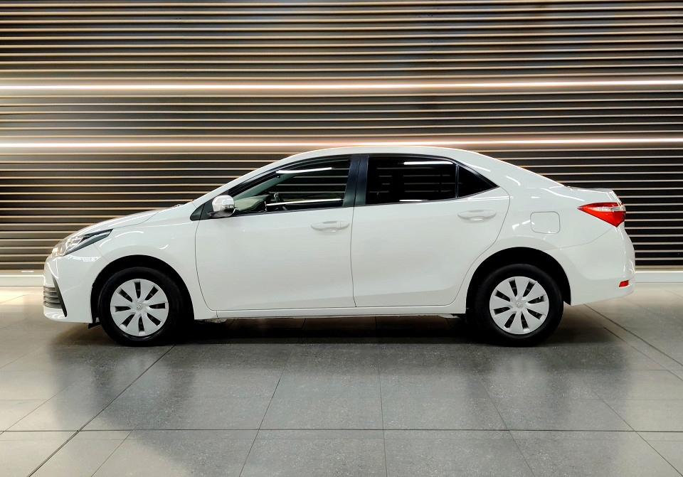 TOYOTA COROLLA QUEST, image 2