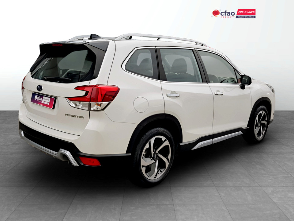 Subaru Forester 2.0i-S ES, image 2